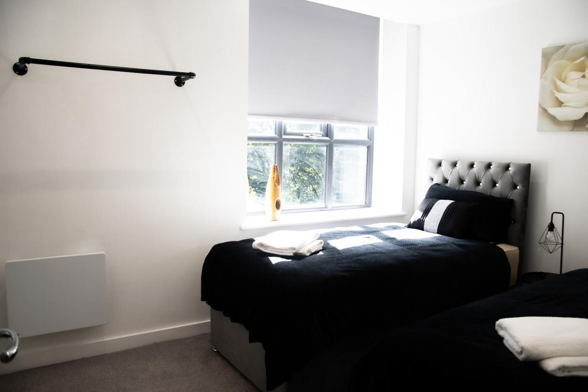 2-Bedroom With Breathtaking Views In Holmfirth Village, Huddersfield Quarto foto